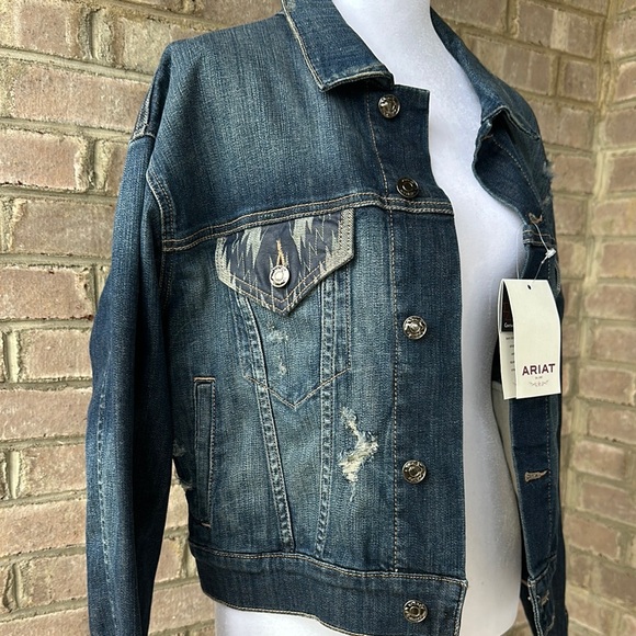 Ariat Women's Blue Denim Jacket - Picture 2 of 10